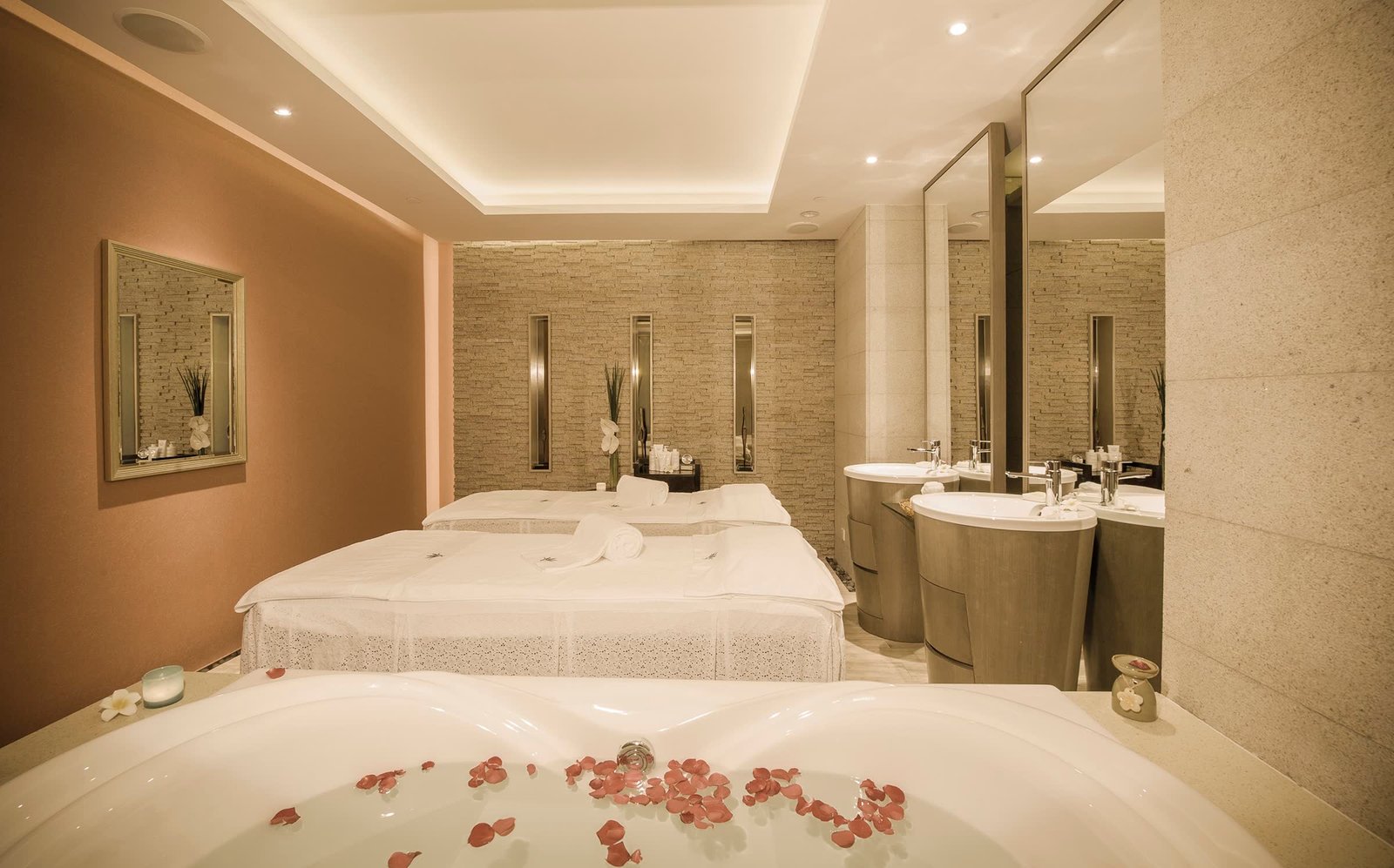 SPA · 214㎡